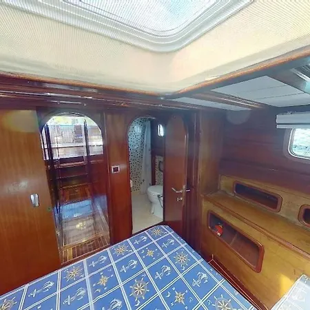 Botel Jambo Etwas Andere Am